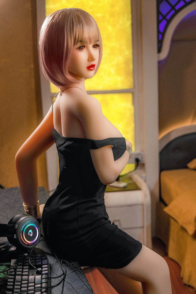 Sarah - 5ft5in (165cm) Blonde Hair Big Boobs Slender Lady TPE Sex Doll
