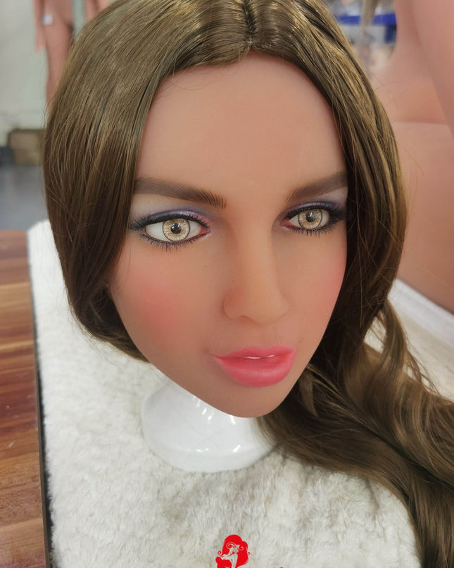 RW Doll Head No.256
