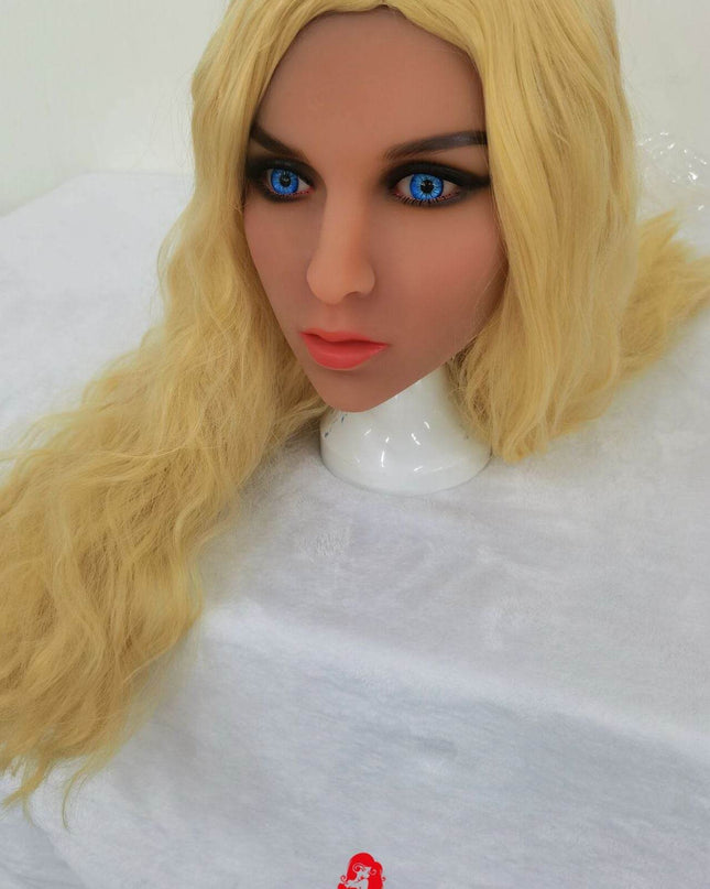 RW Doll Head No.139