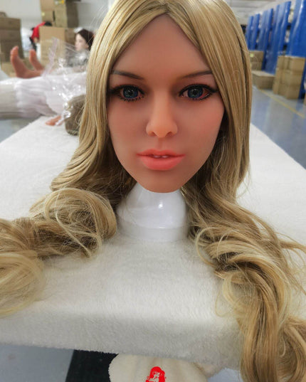 RW Doll Head No.193
