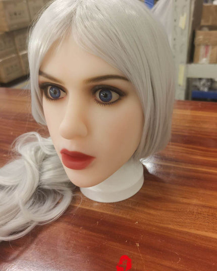 RW Doll Head No.44